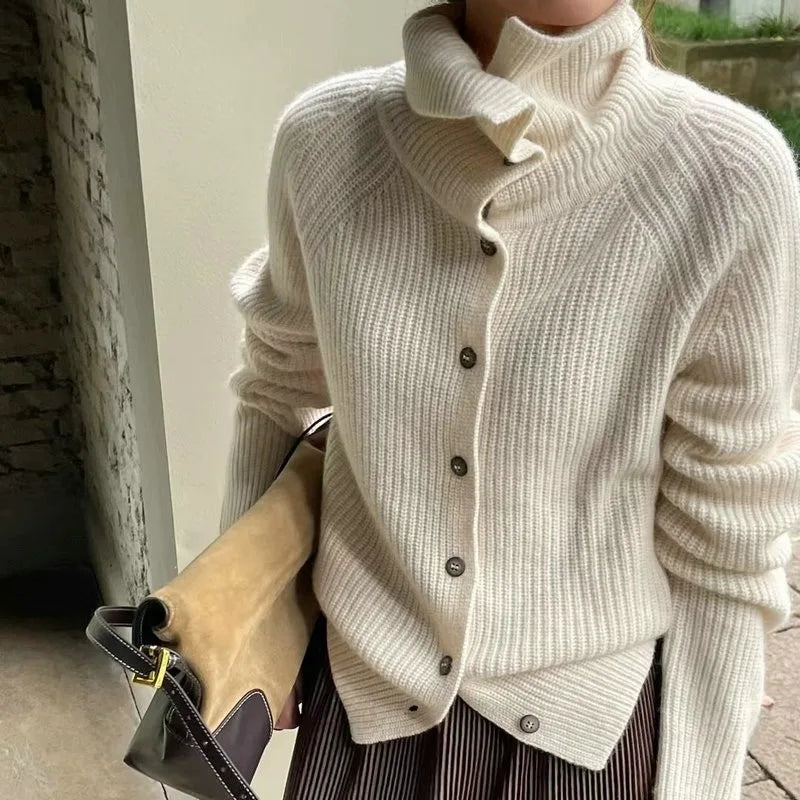 Walkin Closet-Women Sweaters-Classic Wool Turtleneck Sweater for Stylish Comfort